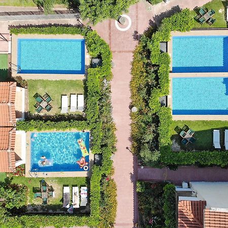 Corinthian Village Vrahati Exteriör bild